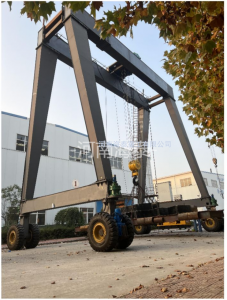 鈕重-輪胎式起重機-MGT50t-12.8m